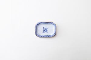 四角豆皿 プロレス (コブラツイスト)