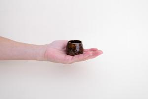 手捻りグイ呑み アメ