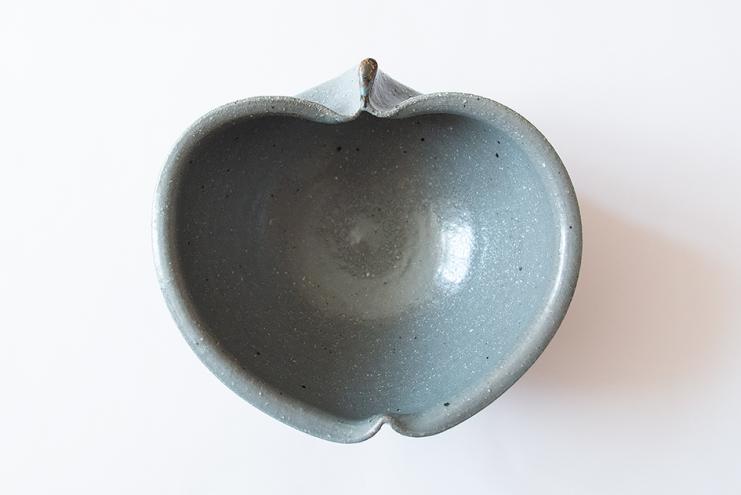 グレー釉りんご鉢 中