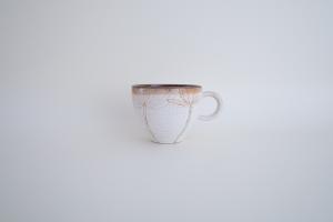 ベージュハスの花 マグカップ