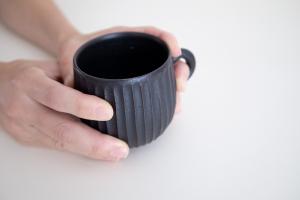 しのぎマグ　ミニ　黒