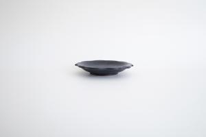 黒釉輪花盤 4寸