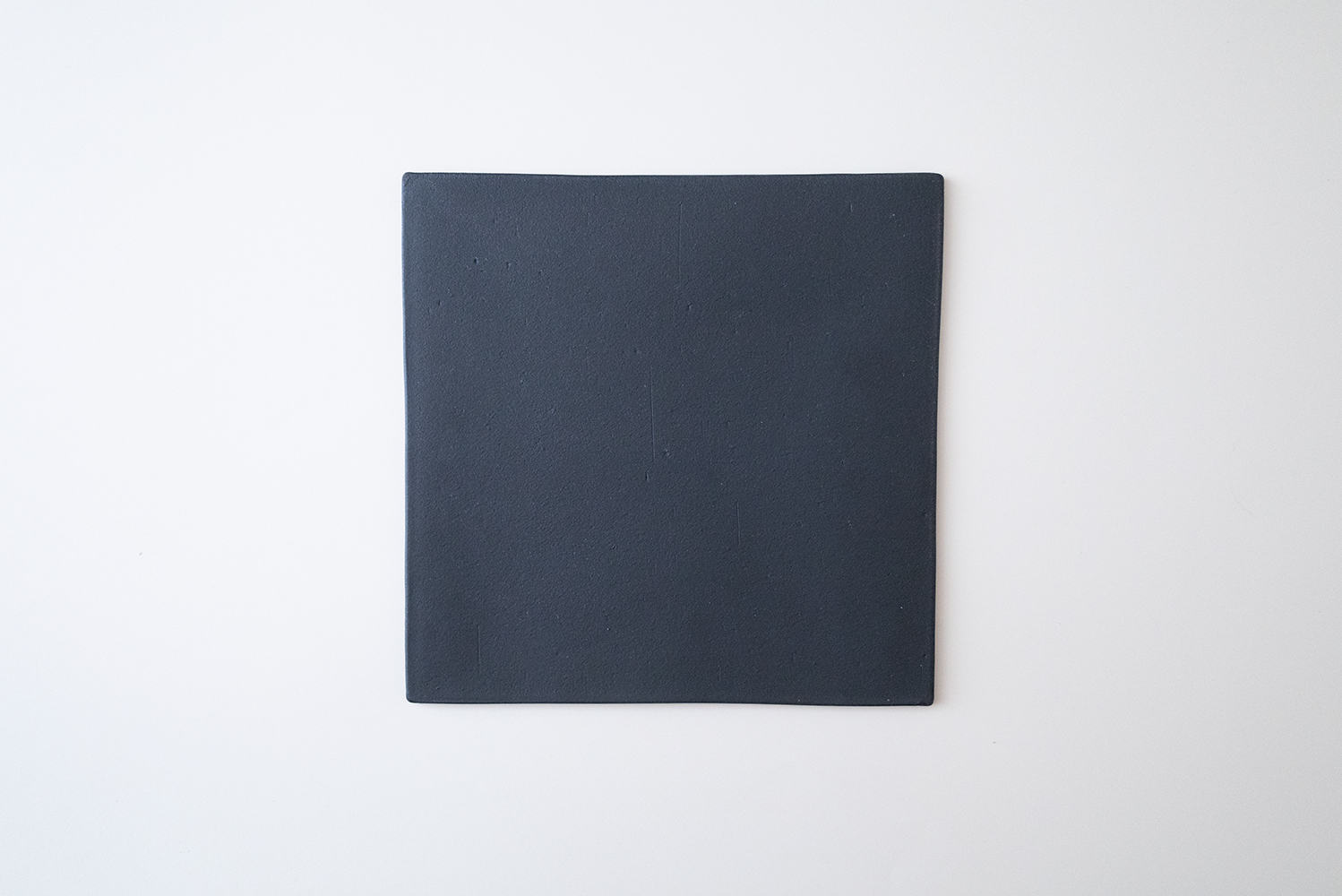 7寸角板皿 黒マット