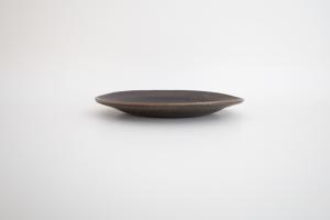 錆釉だ円リム皿 小