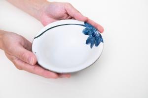 青ハスの花飯碗 M