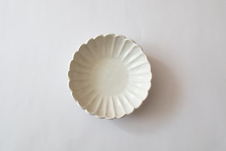 白釉 菊花鉢
