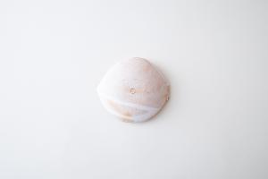 ベージュ蓮弁皿 S