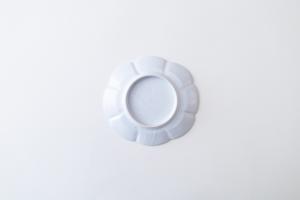 白瓷 輪花楕円五寸皿