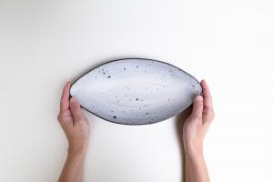 ひびわれアーモンド皿 M