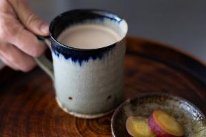 藍彩マグカップ