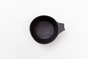 片耳グラタン鉢 豆 黒