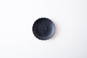 花皿大 フリル 黒釉