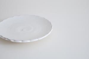 花皿大 フリル 粉引