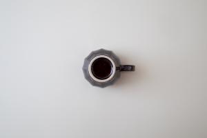飴釉面取りコーヒーカップ