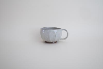 粉引面取りマグカップ