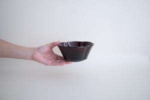 飴釉輪花5寸鉢