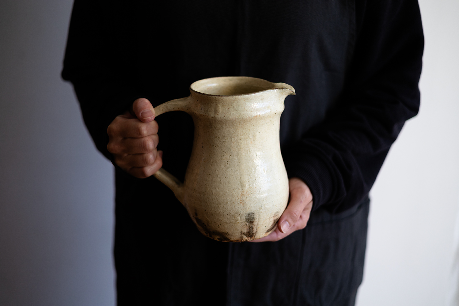 キナリ ピッチャー 大(丸)