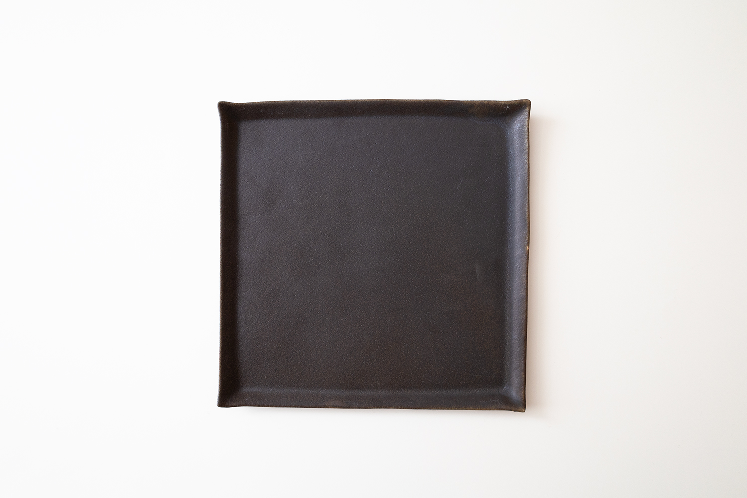 錆釉正角プレート