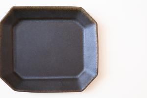 錆釉八角ケーキ皿