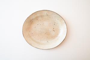 キナリだ円リム皿 大