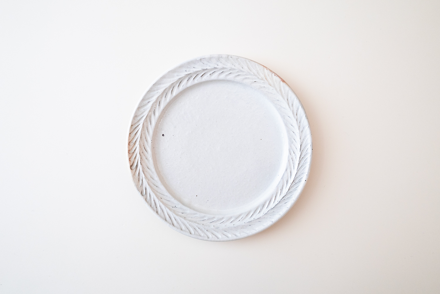 鉄散リーフリム皿 7寸