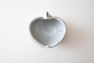 青灰りんご鉢 中