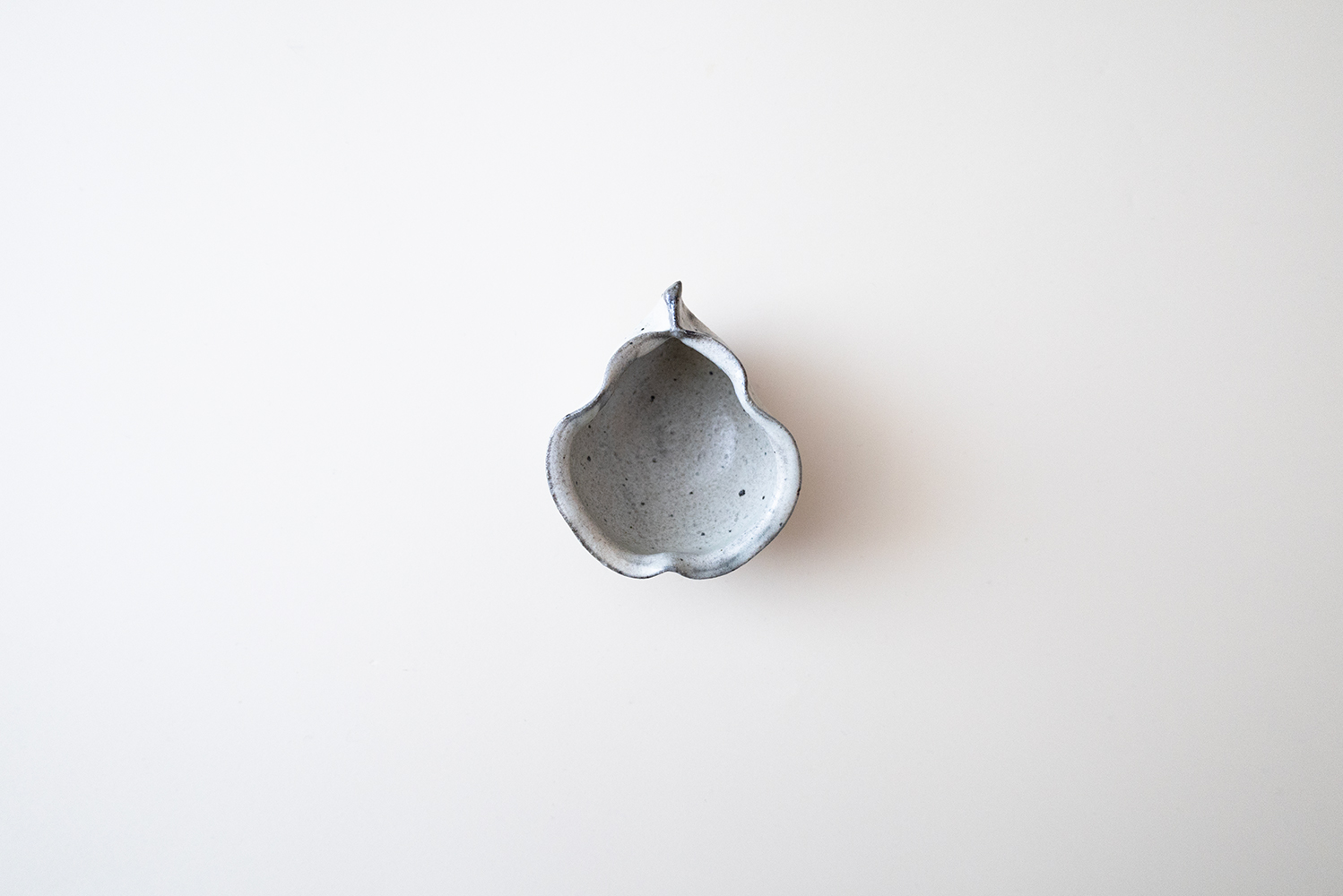 青灰洋梨鉢 ヒメ