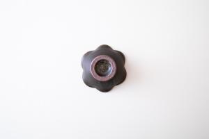 錆釉 輪花高台豆鉢