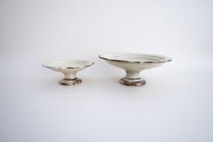 キナリ 彫刻コンポート皿 Φ130