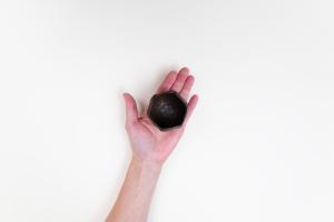 つぼみ小鉢 鉄sabi