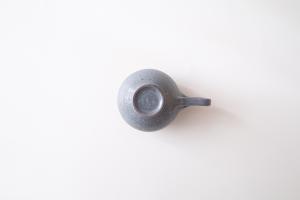 グレー釉たぬマグ