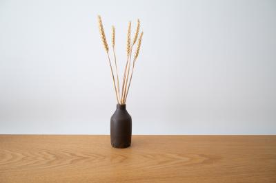 錆釉 瓶型花入 A