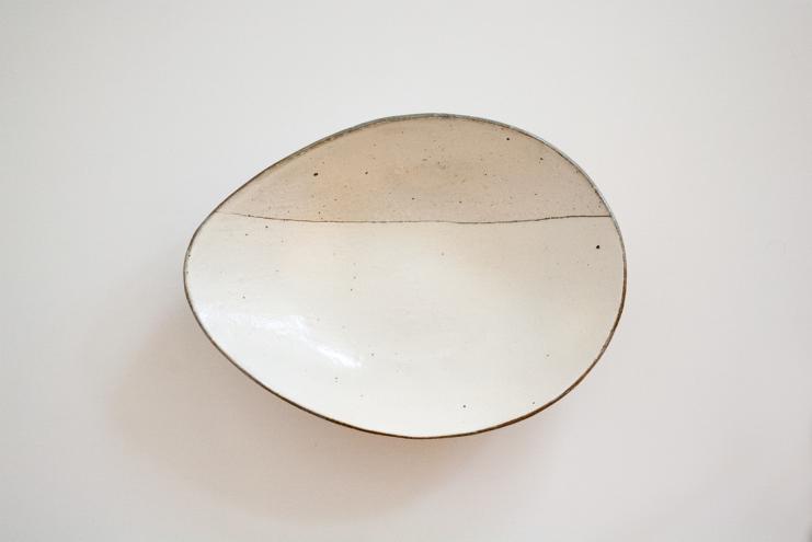 荒鉄線しずく鉢