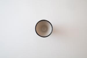 黒抜台付カップ D