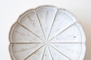 Shiroキナリ 花火鉢