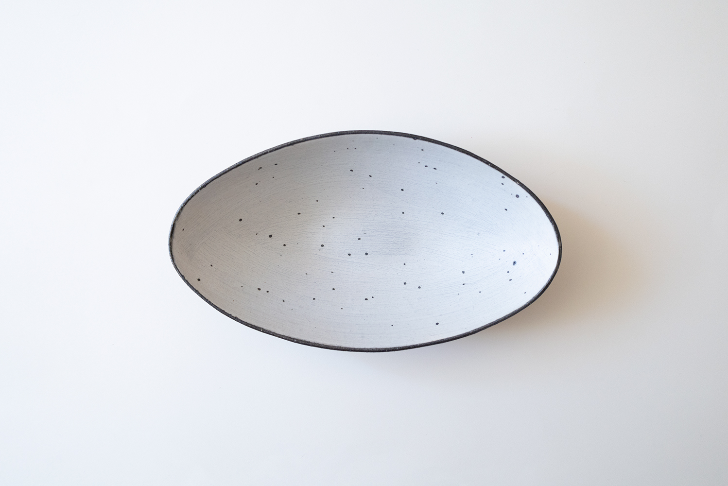 ひびわれアーモンド深鉢 M