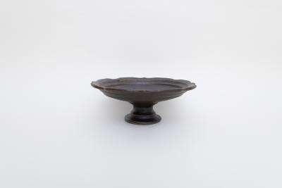 錆釉彫刻コンポート皿 Φ180