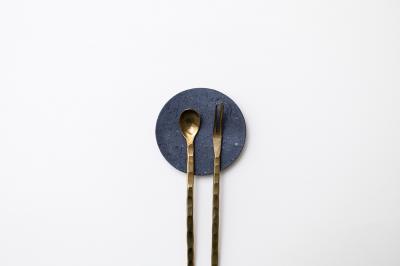 シルバーレスト 丸 黒