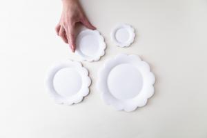 フラワープレート 白 φ80