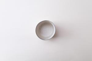 うすカップ 粉引